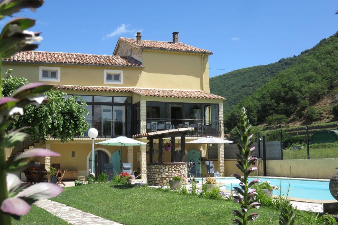 Bed and Breakfast Au Grand Bonheur Besseges Exteriér fotografie
