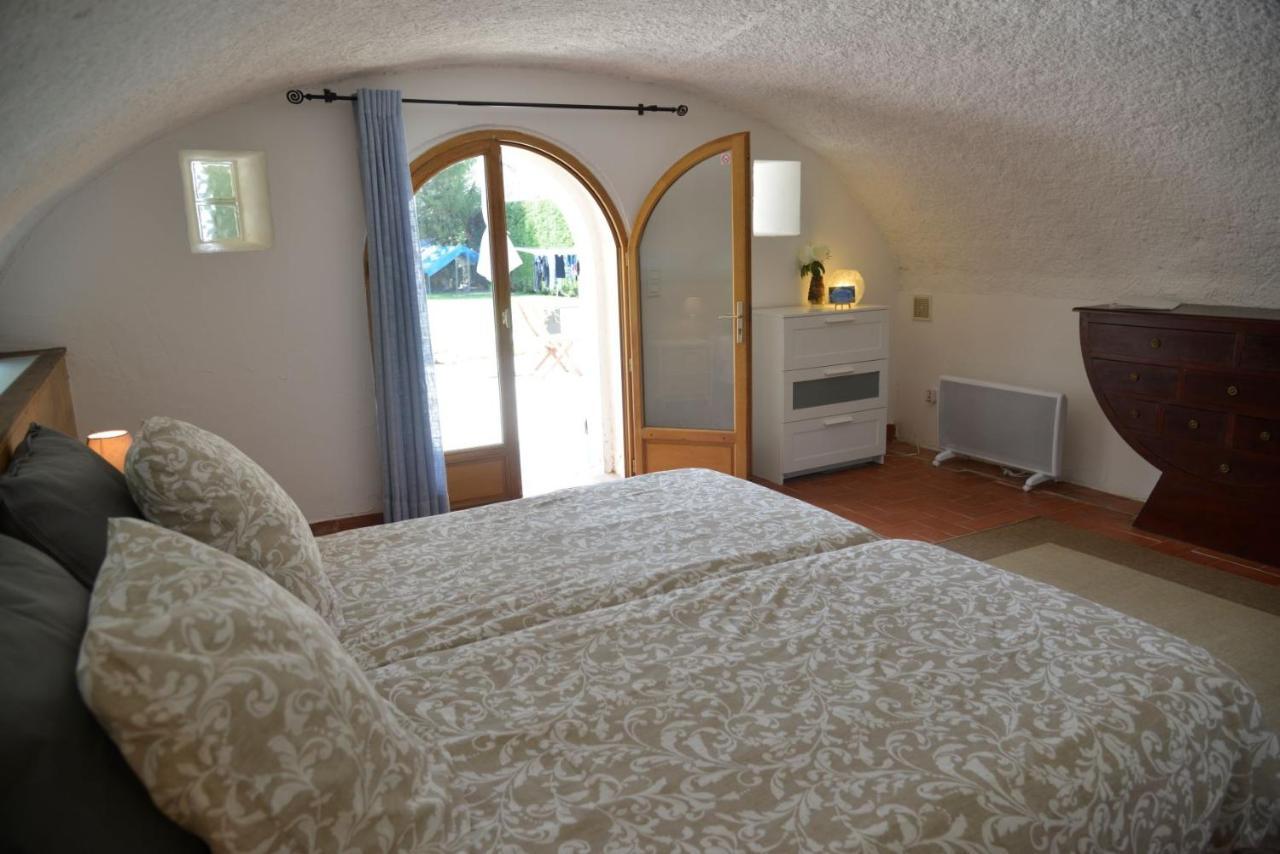 Bed and Breakfast Au Grand Bonheur Besseges Exteriér fotografie